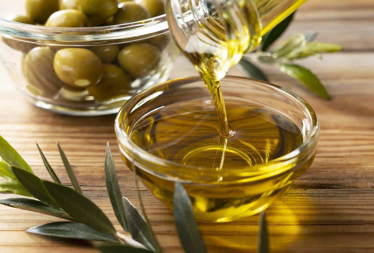 huile d'olive en cosmétique
